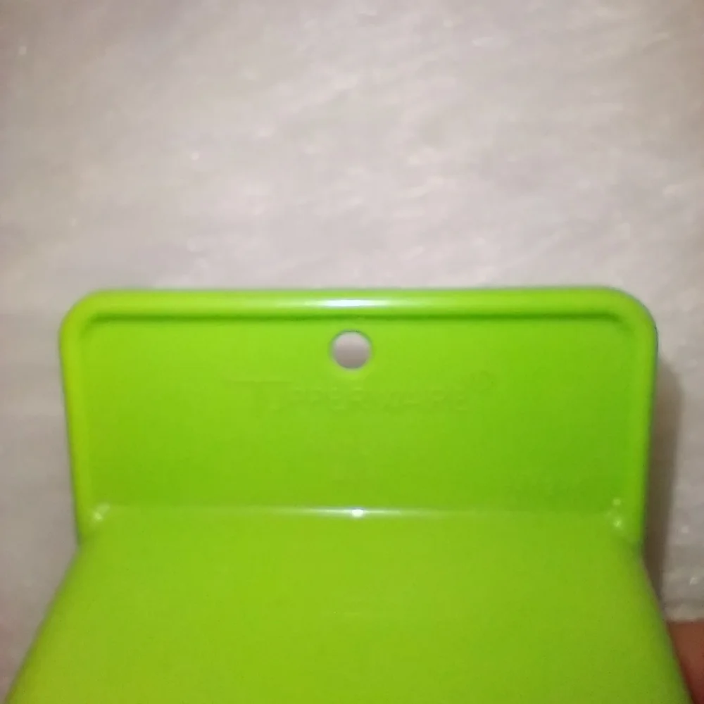 Vintage Tupperware Green Flat Bottom Wedge Flour/Sugar Canister Scoop